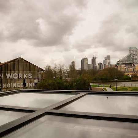 Loft Style Apartment Near O2, Abba Voyage, Excel ロンドン エクステリア 写真