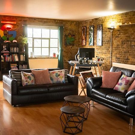 Loft Style Apartment Near O2, Abba Voyage, Excel ロンドン エクステリア 写真