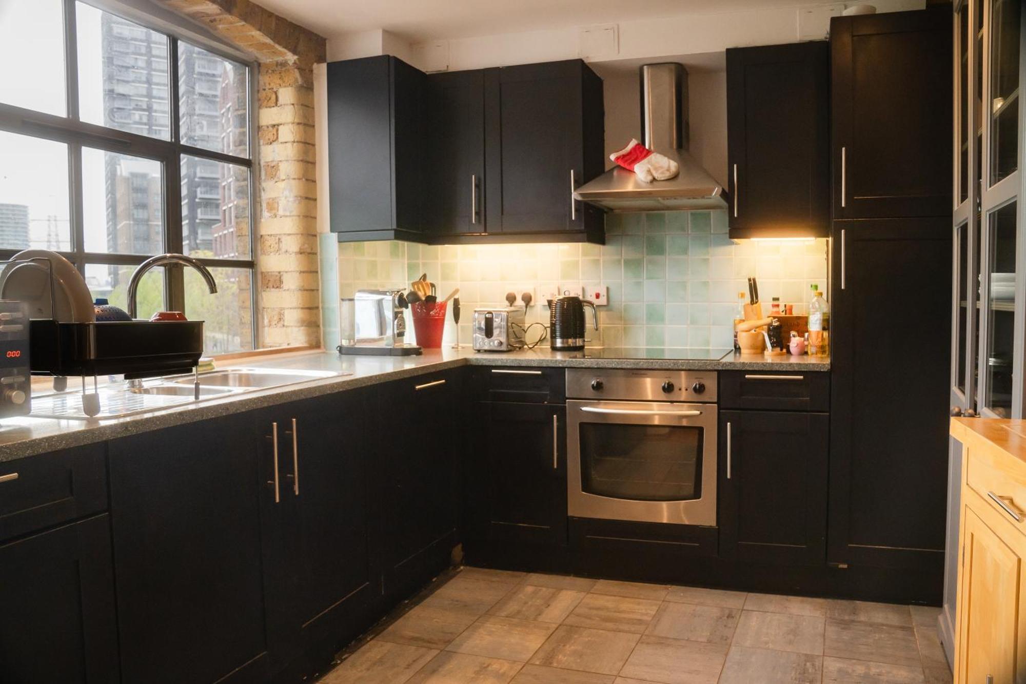 Loft Style Apartment Near O2, Abba Voyage, Excel ロンドン エクステリア 写真